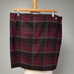 Classic Woolrich Plaid Wrap Skirt - Burgundy and Black 12